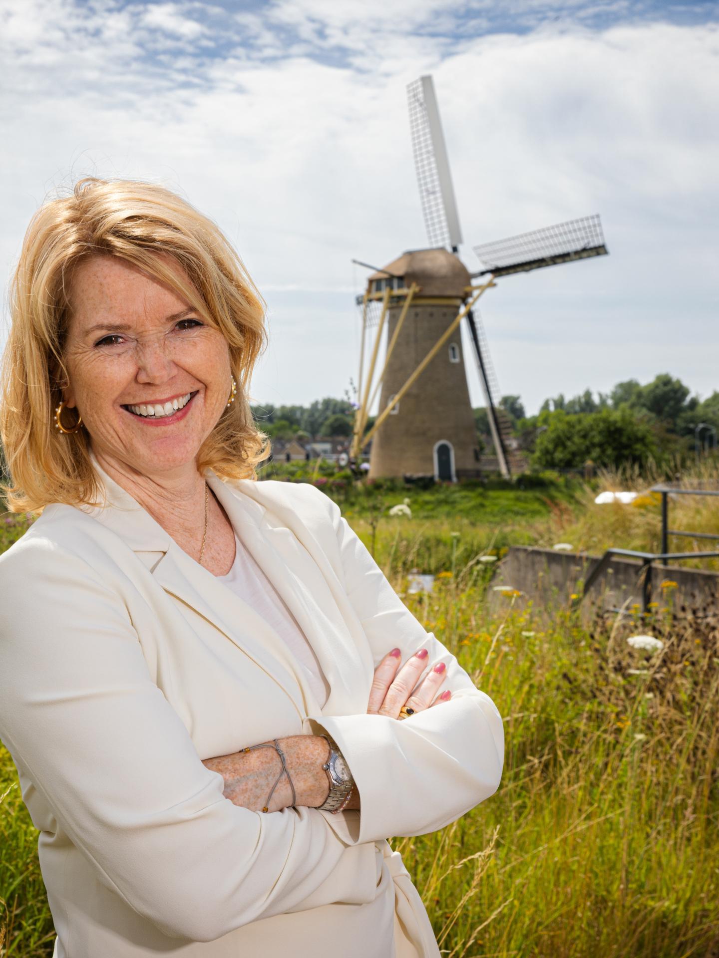 Beryl van Straten