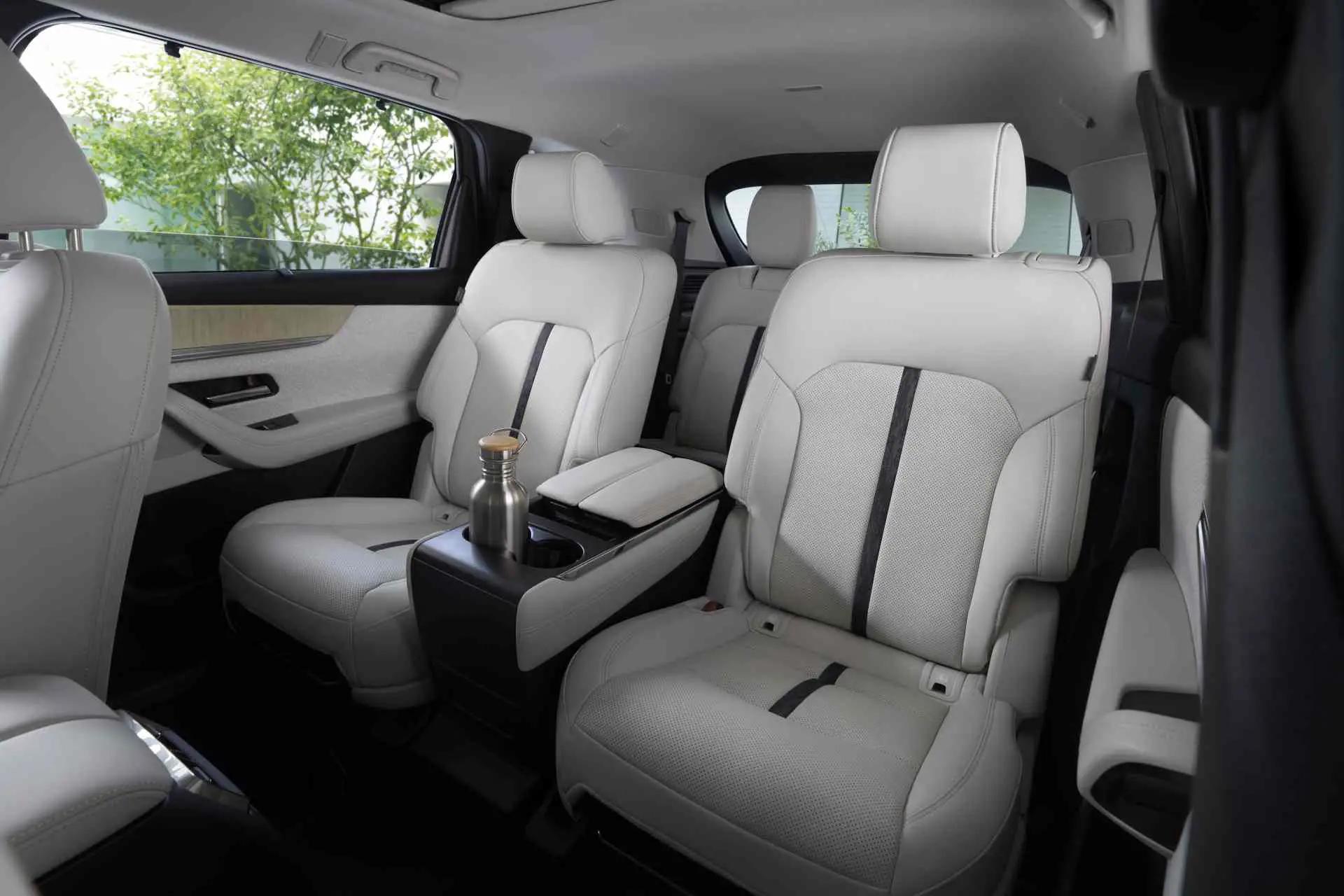 Mazda CX-80 achter